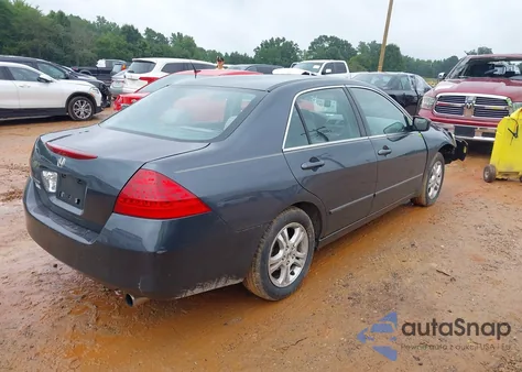 2006 Honda Accord 2.4 Ex from USA, damaged, VIN 1HGCM56786A160585